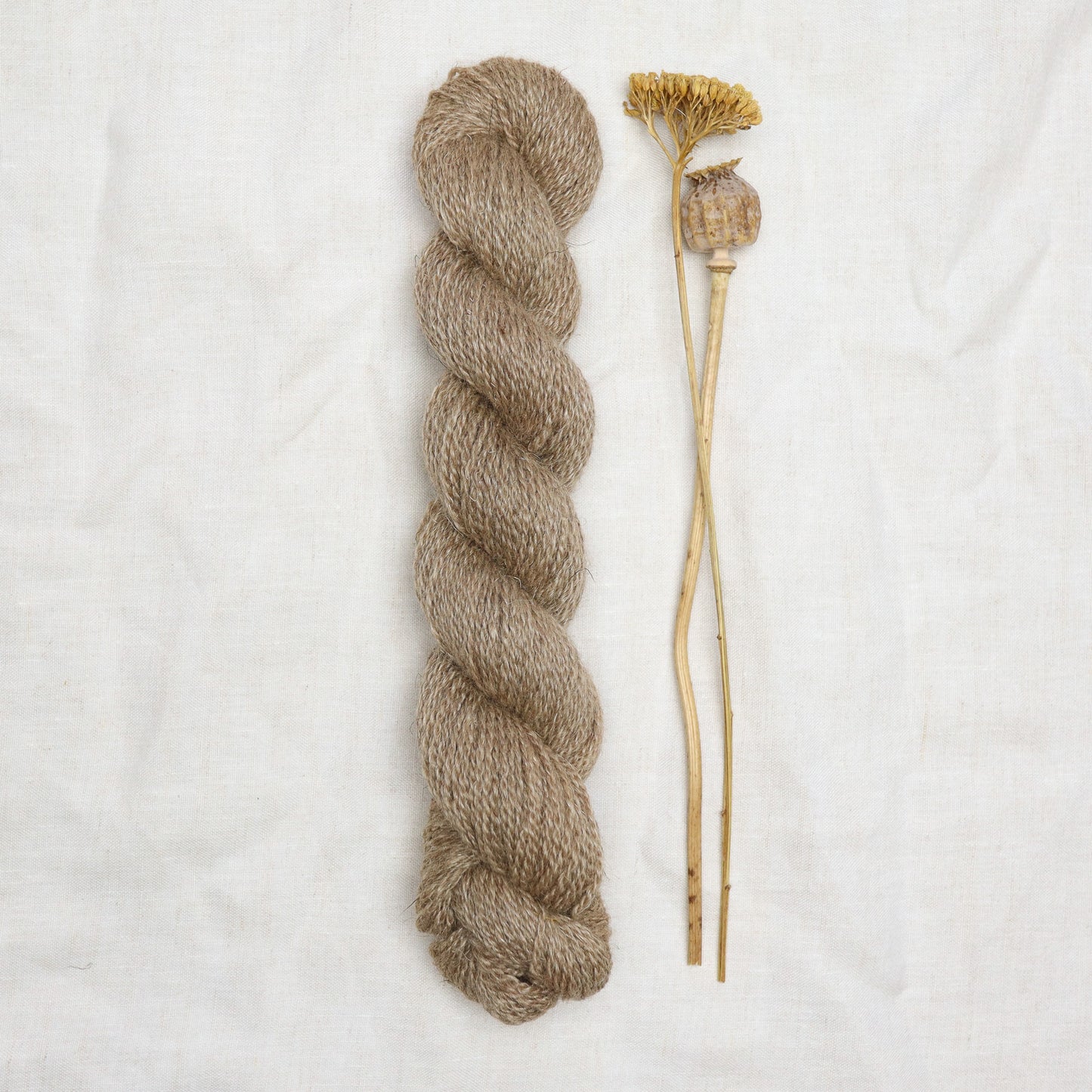 Linnen 4ply - Almond