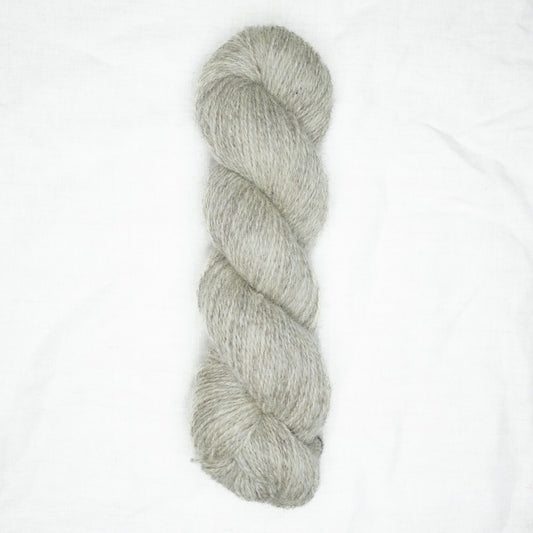 Roots DK - Undyed